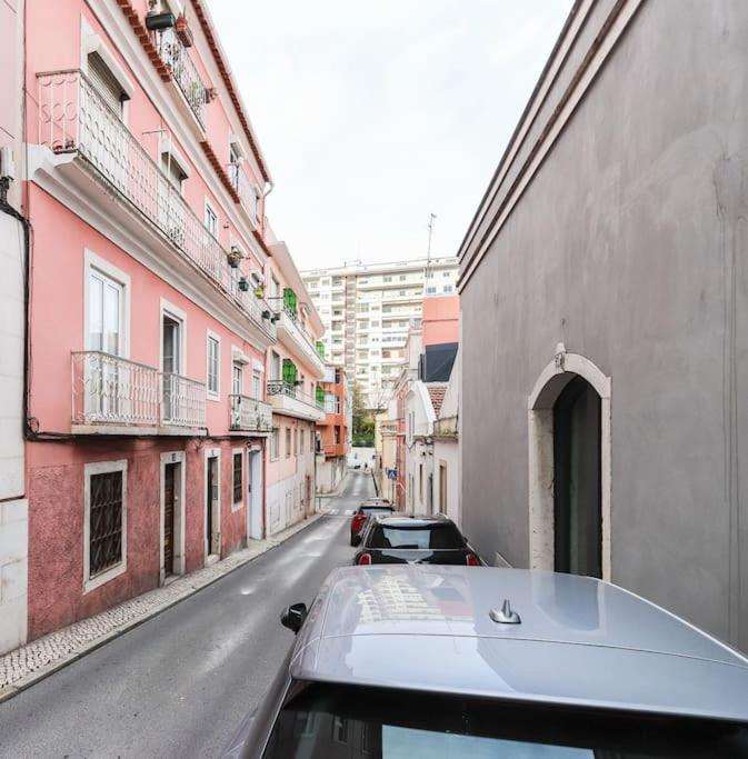 Vita Portucale ! Campo Ourique Design W/ Balcony Lisboa Екстериор снимка