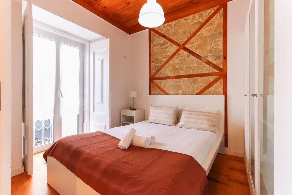 Vita Portucale ! Campo Ourique Design W/ Balcony Lisboa Екстериор снимка