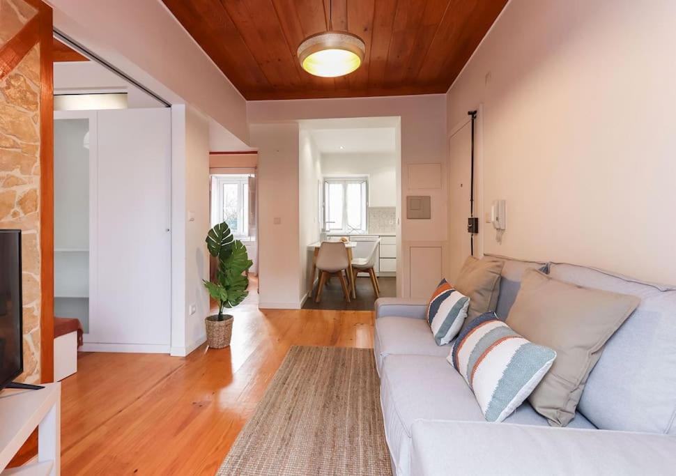 Vita Portucale ! Campo Ourique Design W/ Balcony Lisboa Екстериор снимка
